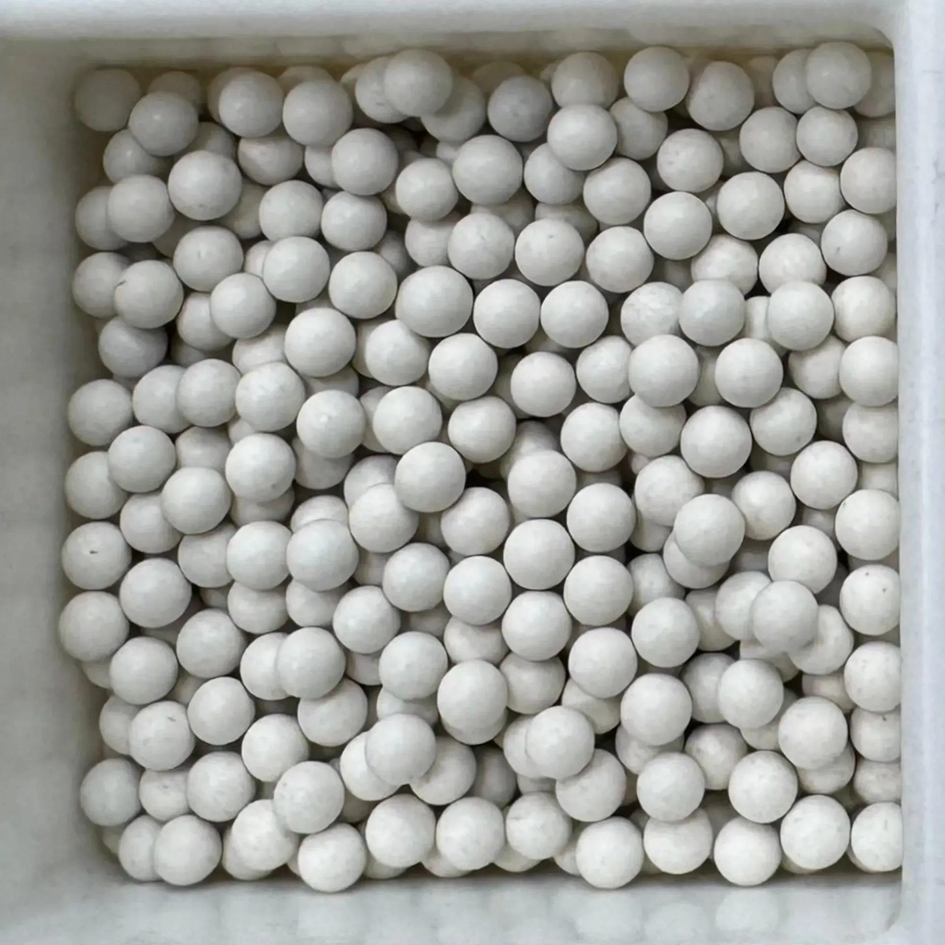 [EM0063] CERAMIC MEDIA FINE POLISHING BALL CRM 4MM